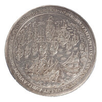 TMNK 00432
          <br/>
          Piet Hein verovert de zilvervloot (penning, vervaardigd uit het buitgemaakte zilver)
          <br/>
          <em>Republiek der Zeven Verenigde Nederlanden</em>