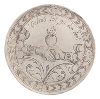 TMNK 00586
<br/>
Pand- of huwelijkspenning
<br/>
<em>Republiek der Zeven Verenigde Nederlanden, republiek (1588-1795)</em>