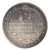 TMNK 00654
          <br/>
          Voltooiing van het stadhuis van Amsterdam (1655) met de namen van de burgemeesters en schepenen in 1659
          <br/>
          <em>Republiek der Zeven Verenigde Nederlanden, republiek (1588-1795)</em>