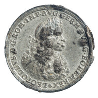 TMNK 01376
<br/>
Vrede van Karlowitz (Sremski Karlovci in Servië) tussen de Duitse keizer, Polen, Rusland, Venetië en Turkije, met stadhouder-koning Willem III als bemiddelaar
<br/>
<em>Duitse Rijk</em>