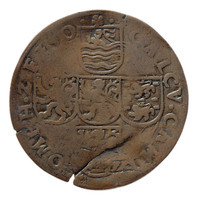 TMNK 04184
          <br/>
          Rekenpenning met de buste van Karel V
          <br/>
          <em>Holland, graafschap</em>