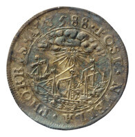 TMNK 04475
          <br/>
          Rekenpenning over de vernieling van de Spaanse Armada door de gezamenlijke Engels-Nederlandse vloot
          <br/>
          <em>Republiek der Zeven Verenigde Nederlanden, Zeeland, provincie (1581-1795)</em>