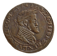 TMNK 04495
          <br/>
          Rekenpenning van Gelderland met de buste van Philips II en een belegerde stad
          <br/>
          <em>Republiek der Zeven Verenigde Nederlanden</em>