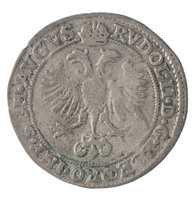 TMNK 05825
          <br/>
          Drie stuiver (halve arendschelling) uit Kampen op naam van Rudolf II, Rooms-Duits keizer (1576-1612)
          <br/>
          <em>Kampen</em>