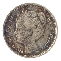 TMNK 05920
<br/>
Tiende gulden uit Curaçao op naam van koningin Wilhelmina (1890-1948)
<br/>
<em>Curaçao, Koninkrijk der Nederlanden (1830-heden)</em>
