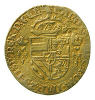 TMNK 06607
<br/>
Zonnekroon uit Gelre op naam van Karel V, keizer (1519-1556)
<br/>
<em>Gelre, hertogdom (1339-1581)</em>