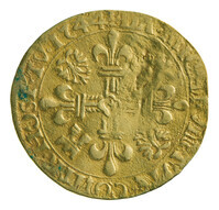TMNK 06607
<br/>
Zonnekroon uit Gelre op naam van Karel V, keizer (1519-1556)
<br/>
<em>Gelre, hertogdom (1339-1581)</em>