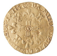 TMNK 06618
<br/>
Zonnekroon uit Gelre op naam van Karel V, keizer (1519-1556)
<br/>
<em>Gelre, hertogdom (1339-1581)</em>
