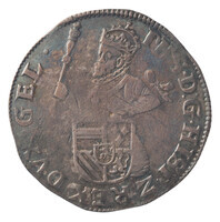 TMNK 06775
          <br/>
          Halve statendaalder uit Gelderland op naam van Philips II, koning van Spanje (1556-1598)
          <br/>
          <em>Gelre, Staten van Gelderland</em>