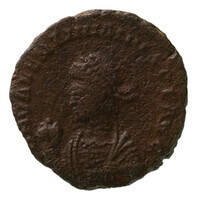 TMNK 09705
<br/>
Aes 4 uit het Romeinse Rijk op naam van Flavius Valentinianus II (375-383)
<br/>
<em>Romeins Keizerrijk</em>