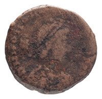 TMNK 09719
<br/>
Aes 4 uit het Romeinse Rijk op naam van Honorius (395-423)
<br/>
<em>Romeins Keizerrijk</em>