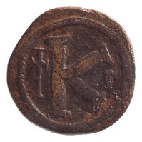 TMNK 09741
<br/>
Halve follis (twintig nummi) uit het Oost-Romeinse Rijk op naam van Anastasios I (Flavius Anastasius) I, keizer (491-518)
<br/>
<em>Oost-Romeinse Rijk</em>