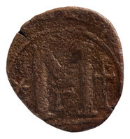 TMNK 09753
<br/>
Follis (veertig nummi) uit het Byzantijnse Rijk op naam van Justinianus I
<br/>
<em>Byzantijns Keizerrijk</em>
