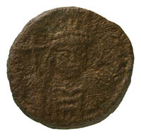 TMNK 09769
<br/>
Kwart follis (tien nummi) uit het Byzantijnse Rijk op naam van Justinianus I
<br/>
<em>Byzantijns Keizerrijk</em>
