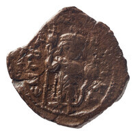 TMNK 09808
<br/>
Follis (veertig nummi) uit het Byzantijnse Rijk op naam van Heraclius, keizer (610-641)
<br/>
<em>Byzantijns Keizerrijk</em>