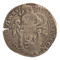 TMNK 13418
          <br/>
          Halve leeuwendaalder van West-Friesland
          <br/>
          <em>Republiek der Zeven Verenigde Nederlanden, Holland (West-Friesland), landschap (1573-1795)</em>