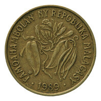 TMNK 15136
<br/>
Tien franc; ariary roa uit Madagascar
<br/>
<em>Madagascar, Democratische Republiek (1975-1992)</em>