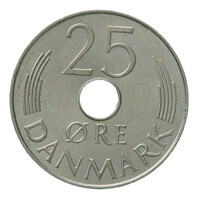 TMNK 15222
          <br/>
          Vijfentwintig ore uit Denemarken op naam van Margrethe II (1972- )
          <br/>
          <em>Denemarken, koninkrijk</em>