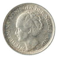 TMNK 15668
<br/>
Tien cent (dubbeltje) uit Nederland op naam van koningin Wilhelmina (1890-1948)
<br/>
<em>Nederland, Koninkrijk (1830-heden)</em>