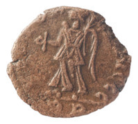 TMNK 16731
<br/>
Aes 4 uit het Oost-Romeinse Rijk op naam van Flavius Arcadius, Oost-Romeins keizer (383-408)
<br/>
<em>Oost-Romeinse Rijk</em>