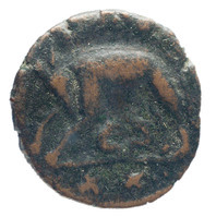 TMNK 16754
<br/>
Halve follis (twintig nummi) van de Ostrogothen onder Athalaric (526-534)
<br/>
<em>Ostrogothen, koninkrijk</em>
