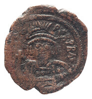 TMNK 16769
<br/>
Follis (veertig nummi) uit het Byzantijnse Rijk op naam van Mauritius Tiberius (582-602)
<br/>
<em>Byzantijns Keizerrijk</em>