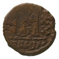 TMNK 16771
<br/>
Follis (veertig nummi) uit het Byzantijnse Rijk op naam van Mauritius Tiberius (582-602)
<br/>
<em>Byzantijns Keizerrijk</em>